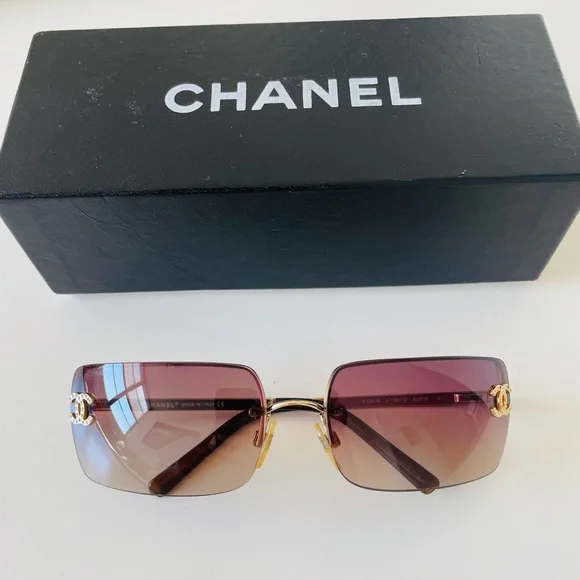 RARE π Vintage Chanel Rimless Purple gold sunglasses - Picture 3 of 14